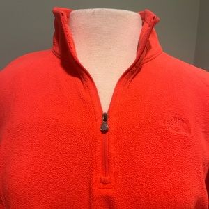 The North Face - 1/4 Zip Fleece Pullover